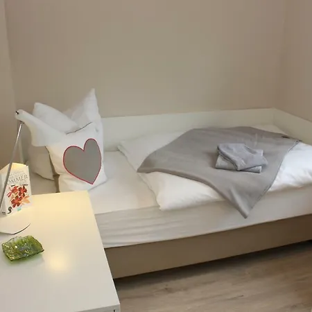 Semesterbostad Strandvilla Birkenallee *